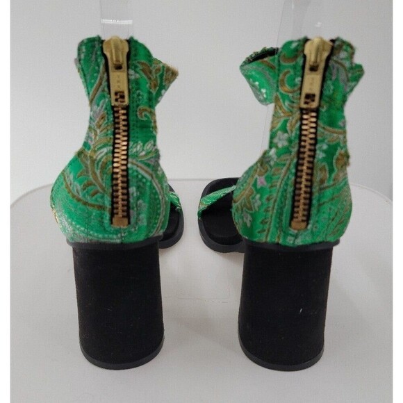 H&M Green floral Block Heeled Sandals - Picture 6 of 9